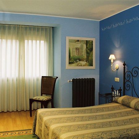 Hotel El Conventin Villaviciosa  Buitenkant foto