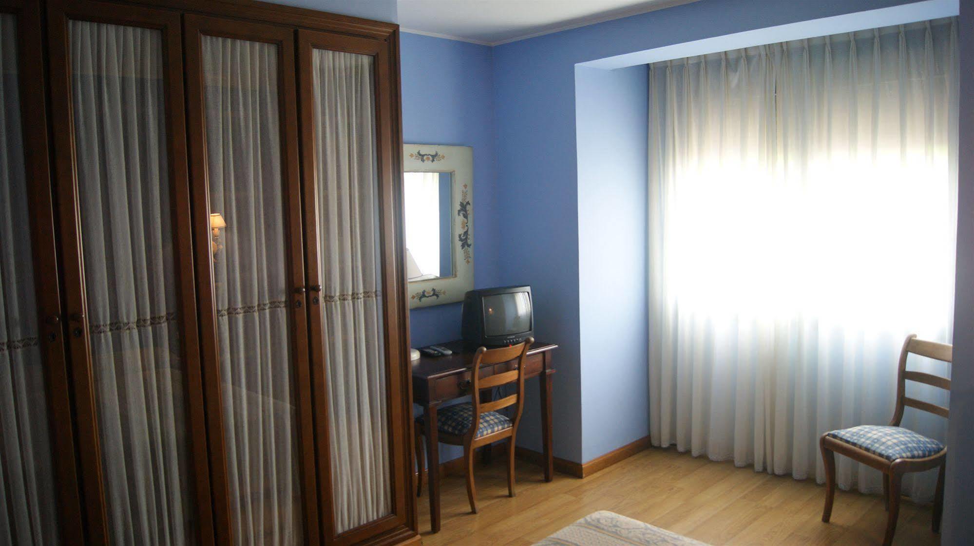 Hotel El Conventin Villaviciosa  Buitenkant foto